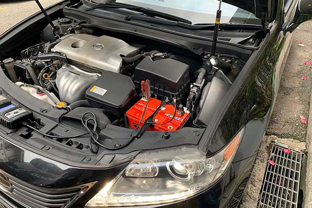 24Hrs Car Battery Replacement Services in Singapore