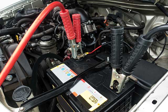24Hrs Car Battery Replacement Services in Singapore